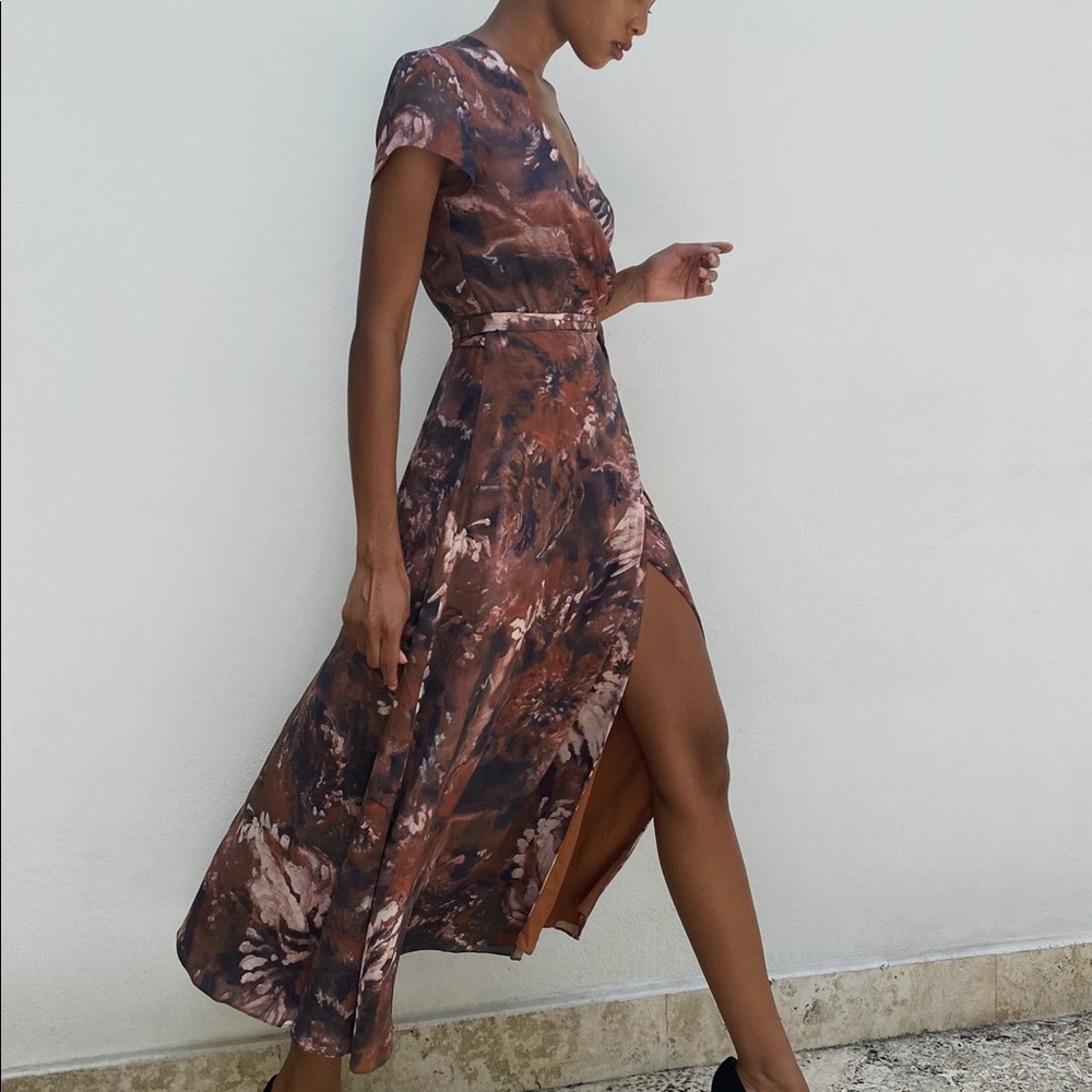 Aritzia Babaton Slit Wrap Dress
